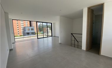 CASA PARA ESTRENAR UNIDAD ABIERTA. Rionegro, Barro Blanco SMG