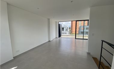 CASA PARA ESTRENAR UNIDAD ABIERTA. Rionegro, Barro Blanco SMG