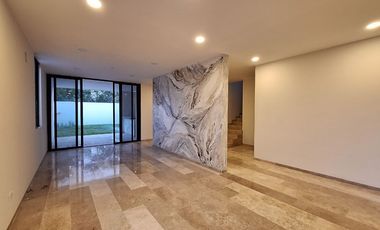 Casa en venta Mérida Yucatán, Privada Varena Living Tixcuytún