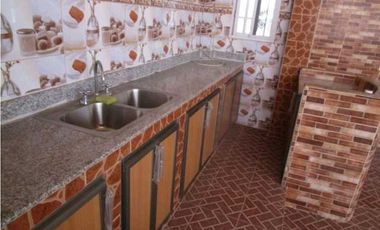 VENTA CASA CHALET LA CHORRERA NEGOCIABLE