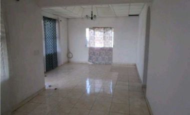 VENTA CASA CHALET LA CHORRERA NEGOCIABLE