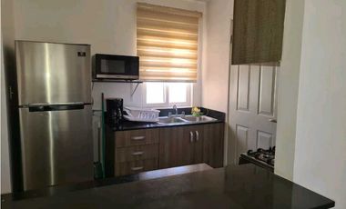 VENTA CASA  AMOBLADA 210m2 CORONADO NEGOCIABLE