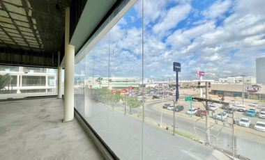 Local en renta en Punto Laguna. Towers, Mall and Hotel
