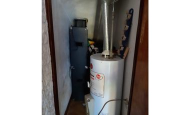 VENTA  PH  ZONA SAN JUAN  1er PISO ESCALERA