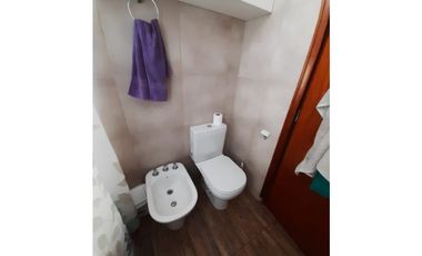 VENTA  PH  ZONA SAN JUAN  1er PISO ESCALERA