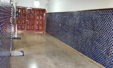Chalet en venta en Bernal Oeste