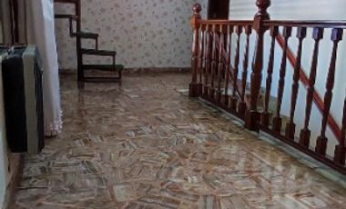 Chalet en venta en Bernal Oeste