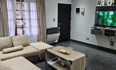 Casa en venta en Quilmes Centro