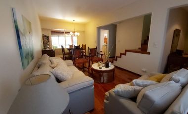 Chalet en venta en Villa Sarmiento