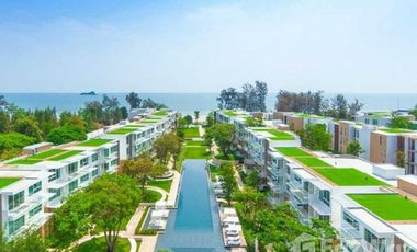 Beachfront Condo near Hua Hin at Wan Vayla Condo (HC281)