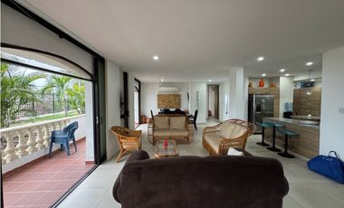 [PRECIO REBAJADO] Maravilloso apartamento en primera línea de playa