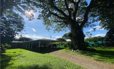 Casa campestre de 1.500m2 en venta Barrio Belén Palmira Valle Colombia