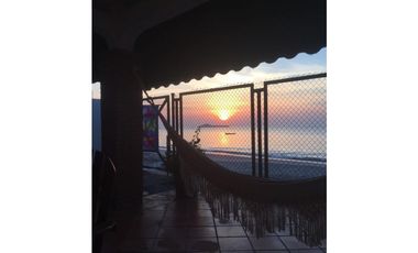 Venta: Casa frente al mar en Farallón, Coclé
