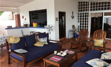 Venta: Casa frente al mar en Farallón, Coclé