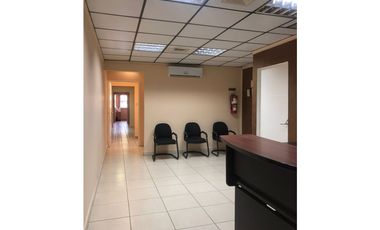 Venta edificio en Miraflores - Oficinas, bodega, y Parqueo de camiones