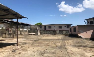 Venta edificio en Miraflores - Oficinas, bodega, y Parqueo de camiones