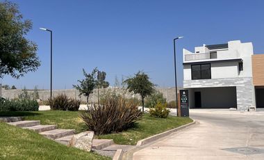 CASA JA-3 PRIVADA ALTO LAGO (PREVENTA)