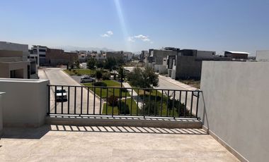 CASA JA-3 PRIVADA ALTO LAGO (PREVENTA)