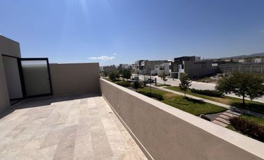CASA JA-1 PRIVADA ALTO LAGO (PREVENTA)