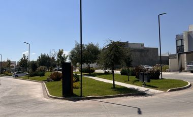 CASA JA-1 PRIVADA ALTO LAGO (PREVENTA)
