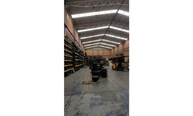 BODEGA EN VENTA, PARQUE EMPRESARIAL DE SIBERIA