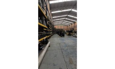 BODEGA EN VENTA, PARQUE EMPRESARIAL DE SIBERIA