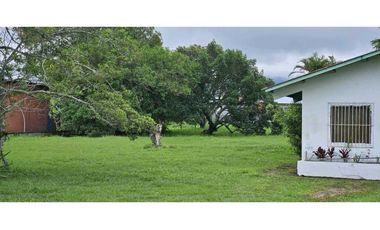 VENDO. CASA EN.VOLCAN 1500 M2