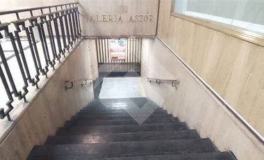Local Comercial en Venta en Huerfanos / Estado
