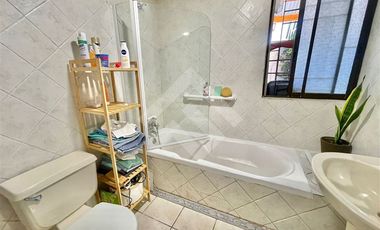 Casa en Venta en ISABEL LA CATOLICA
