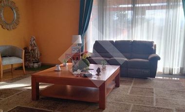 Casa en Venta en Av Berlin con Camino Peñflor