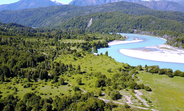 Sitio en Venta en Rio Puelo - Puerto Urrutia