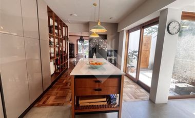 Casa en Venta en Holanda/Bustos