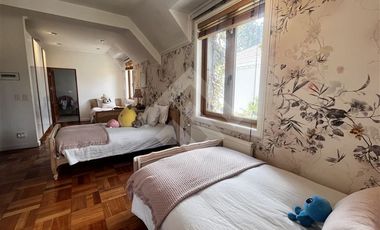 Casa en Venta en Holanda/Bustos