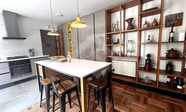 Casa en Venta en Holanda/Bustos