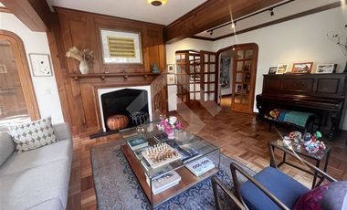 Casa en Venta en Holanda/Bustos