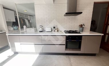Casa en Venta en Holanda/Bustos
