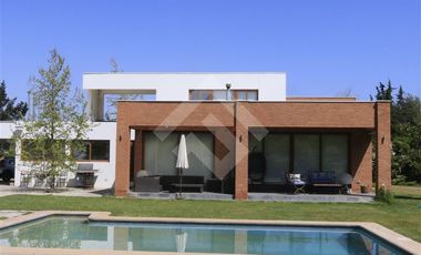 Parcela en Arriendo en CAMINO CARAMPANGUE CERCANO COLEGIO TREBULCO