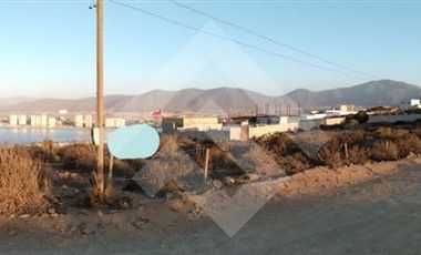 Sitio en Venta en Avenida Los Héroes