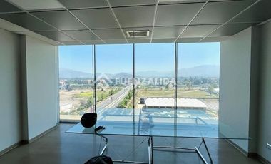 Oficina en Arriendo en AC Av La Dehesa puente nuevo y Av Las Condes