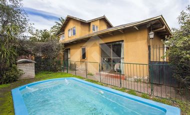 Casa en Arriendo en Padre Errazuriz/Metro Hernando de Magallanes