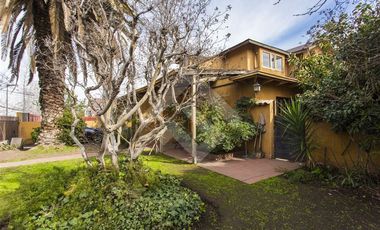 Casa en Arriendo en Padre Errazuriz/Metro Hernando de Magallanes