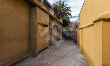 Casa en Arriendo en Padre Errazuriz/Metro Hernando de Magallanes