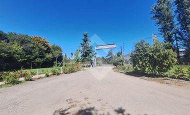 Local Comercial en Venta en Calera de Tango Colegio La Misión