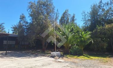 Local Comercial en Venta en Calera de Tango Colegio La Misión