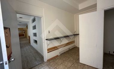 Oficina en Venta en AC AGUSTINAS CON MATÍAS COUSIÑO