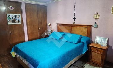 Local Comercial en Venta en AV. FERMIN VIVACETA / REINA MARIA