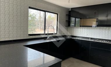 Casa en Venta en EL TACO DEL VALLE / CHICAUMA