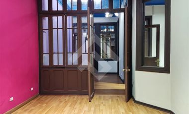 Casa en Arriendo en Sierra Bella / Av Matta