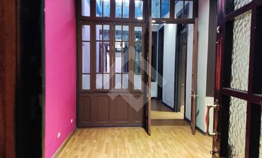 Casa en Arriendo en Sierra Bella / Av Matta