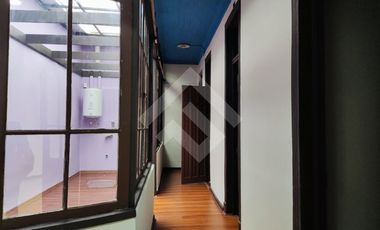 Casa en Arriendo en Sierra Bella / Av Matta
